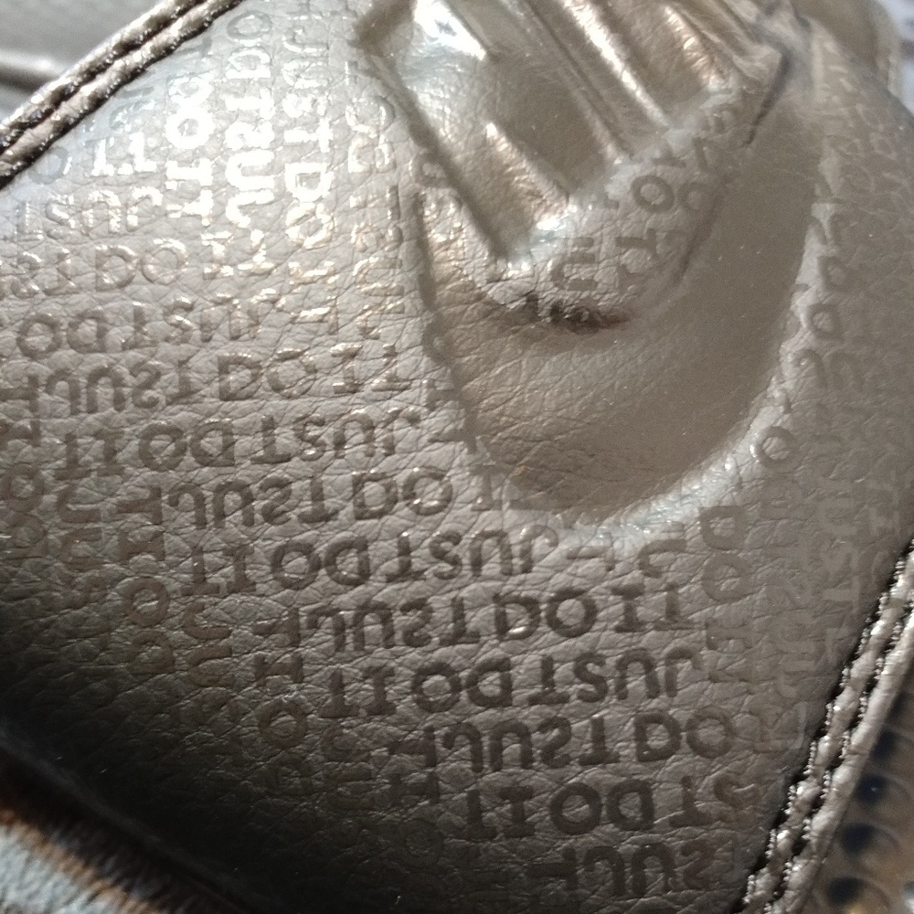 NWT Nike Benassi JDI slides - Picture 3 of 5